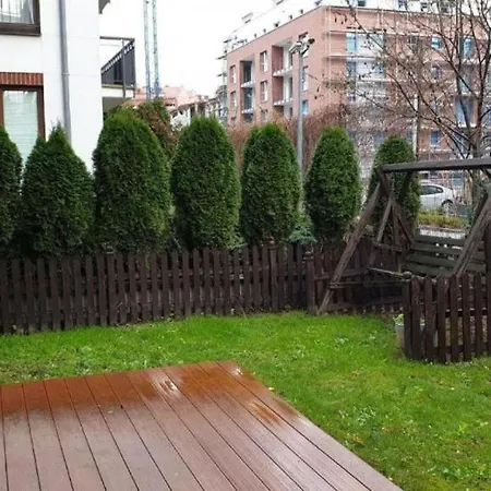 Apartment Urbannestgroup Szafarnia 8 *
